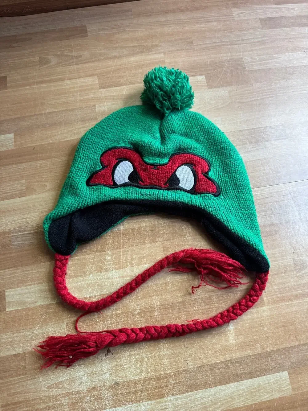 Nickelodeon Teenage Mutant Ninja Turtles Raphael winter beanie